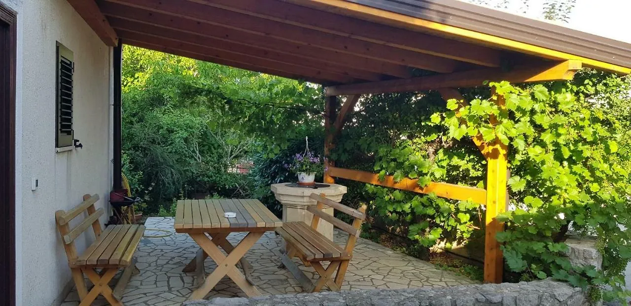 Apartmani Pajalic Krk Town Lägenhet